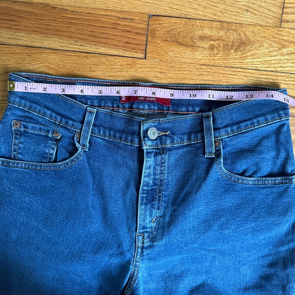 Levi's Vintage Jeans Women’s 10L Blue Denim 550 Classic Relaxed Boot Cut Stretch - Picture 5 of 11